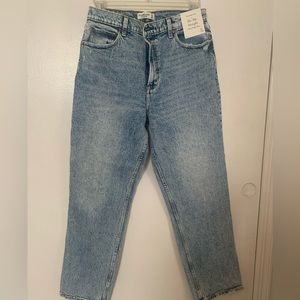Abercrombie & fitch NWT women’s jeans